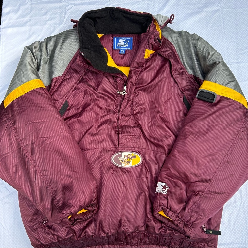Vintage 90s University of Minnesota Gophers Starter Puffer Jacket XXL